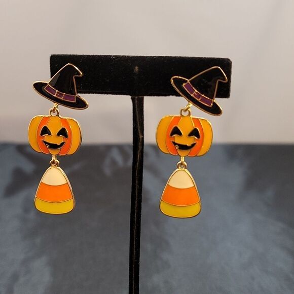NEW CELEBRATE TOGETHER HALLOWEEN WITCH HAT,JACK O LANTERN &CANDY CORN EARRINGS - Picture 3 of 10